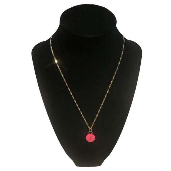 Authentic Luxury Charm (LV)-Gold/Pink 0.75"-.050”
LV both sided, unbranded Chain - Picture 2 of 13